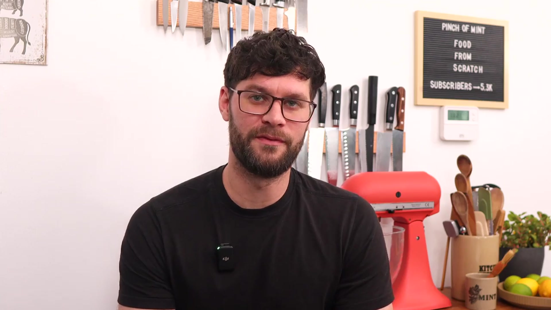 Video thumbnail for Christmas Goose Fat Roast Potatoes(720P HD)