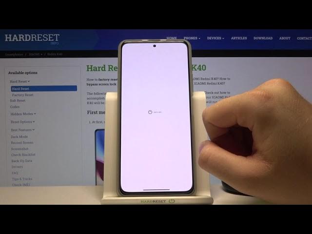 Video thumbnail for How to Set Up Lock Screen Wallpaper in XIAOMI Redmi K40 -  Customize Screen Lock
