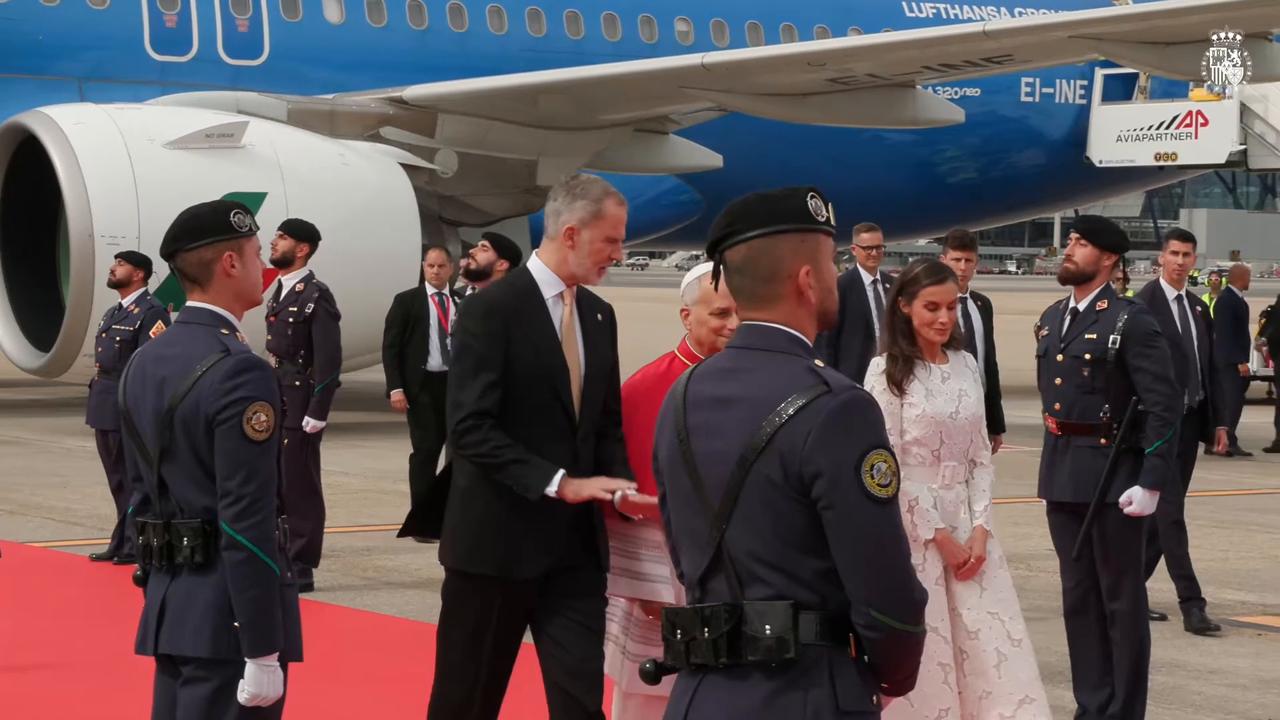 Video thumbnail for Spain: Pope Leo arrives in Madrid at start of six-day Spain visit.