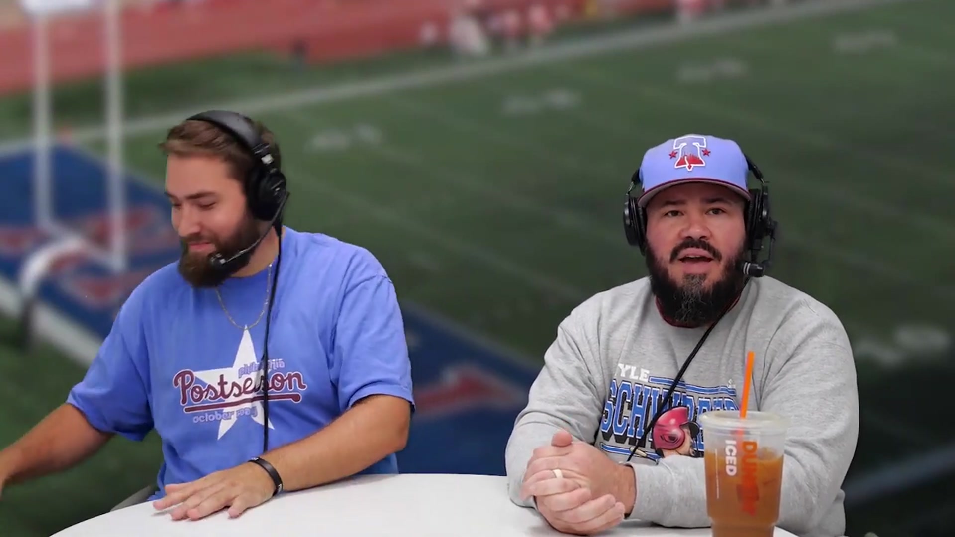 'Video thumbnail for Head-To-Head in Family Feud 2.0! (NFL Family Feud)'