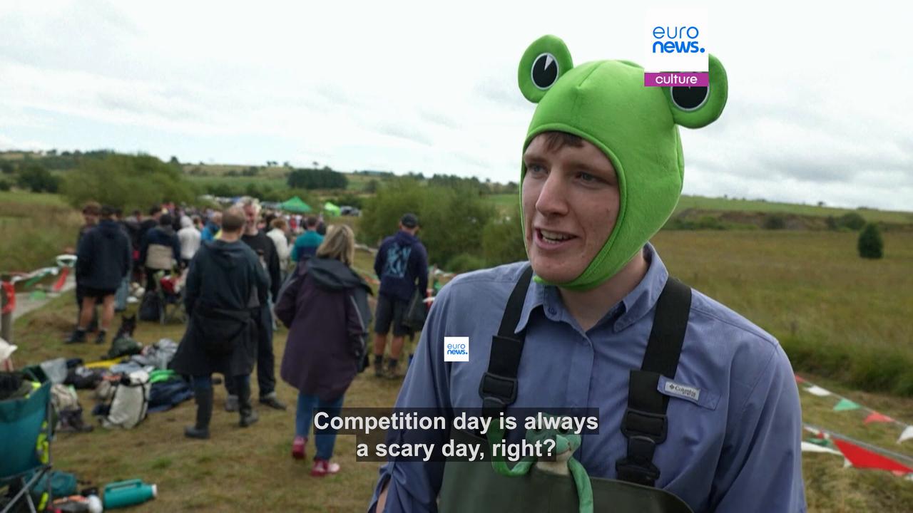 Video thumbnail for Mud, flippers and snorkels: Wales celebrates 40 years of bog racing