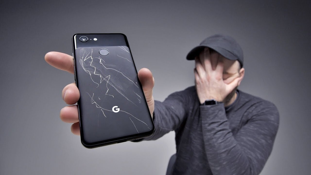 Video thumbnail for Is The Pixel 3 A Scratch Magnet?