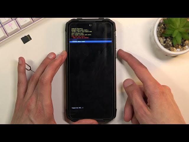 Video thumbnail for How to Hard Reset DOOGEE S96 Pro - Bypass Screen Lock / Wipe Data by Recovery Mode