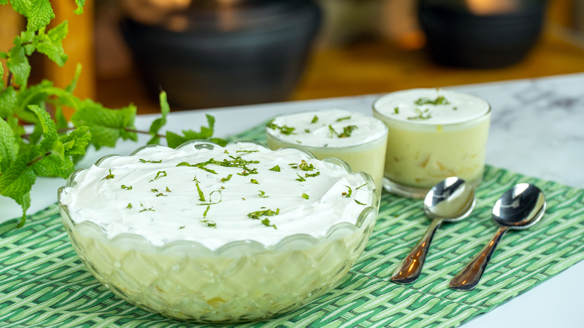 Video thumbnail for Sobremesa de Abacaxi Cremosa