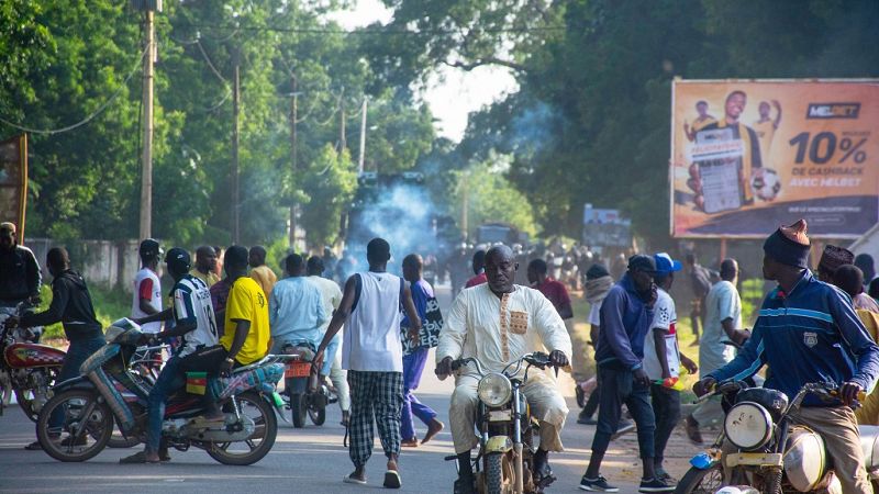 'Video thumbnail for Cameroon gripped by tension as post-election protests erupt'