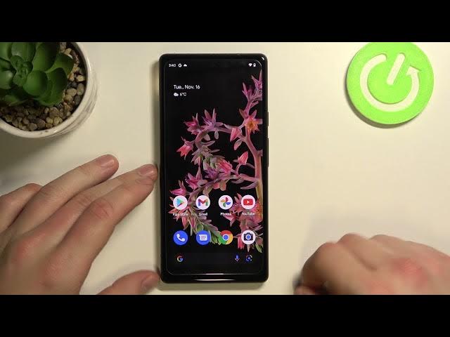 Video thumbnail for How to Turn On Flashlight on GOOGLE Pixel 6 - Turn Off Flashlight