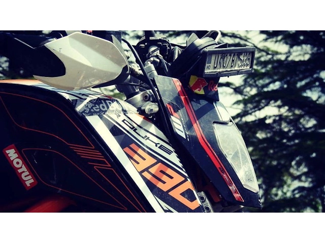 Video thumbnail for Dehradun to Haridwar by KTM DUKE 200 on NH-74