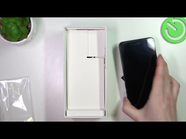 Video thumbnail for Does XIAOMI 12T Come with Case? – Plastic Case Extra