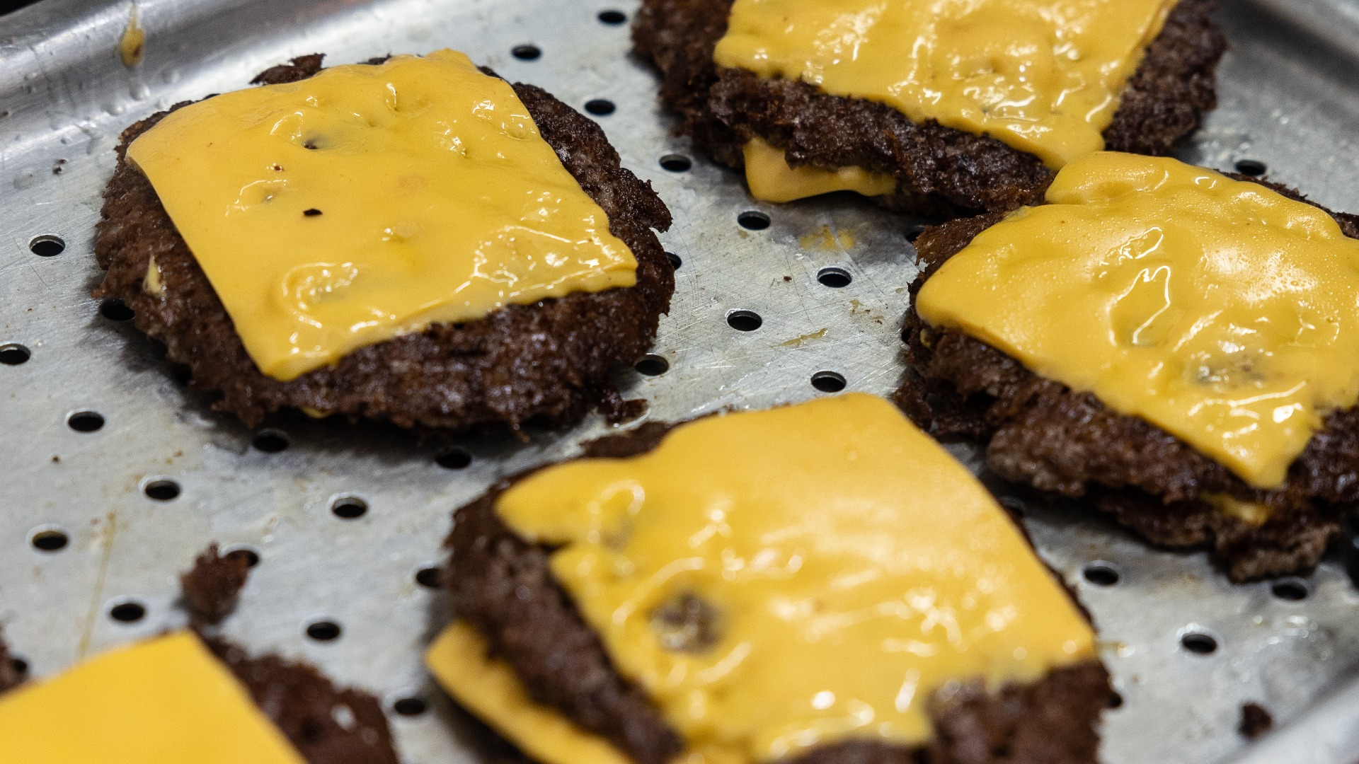 Video thumbnail for Fast Food Chains That Use The Highest Quality Beef In Their Burgers