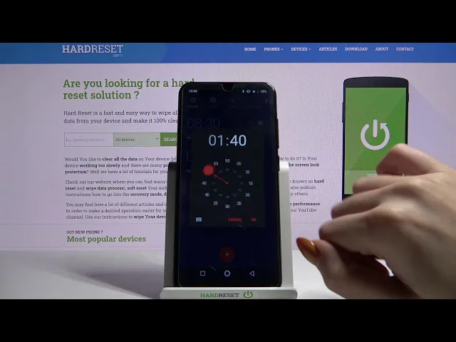 Video thumbnail for Alarm Clock in KRUGER & MATZ Move 9 – Manage Alarm Clock Settings