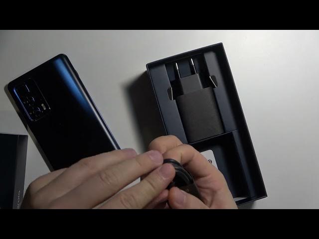 Video thumbnail for Does MOTOROLA Edge 20 Pro Have USB Cable? - Unboxing I European Distribution
