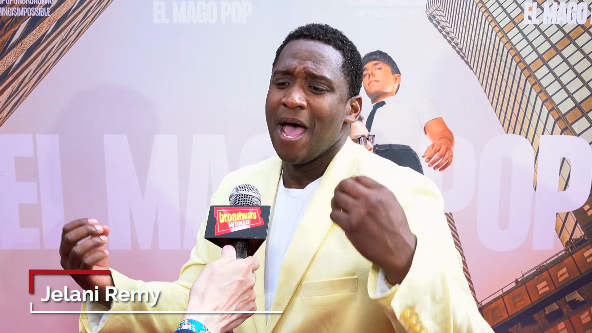 Video thumbnail for Video: Stars Walk the Red Carpet on Opening Night of EL MAGO POP