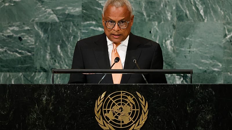 Video thumbnail for Cape Verde's President Neves to run for re-election in November