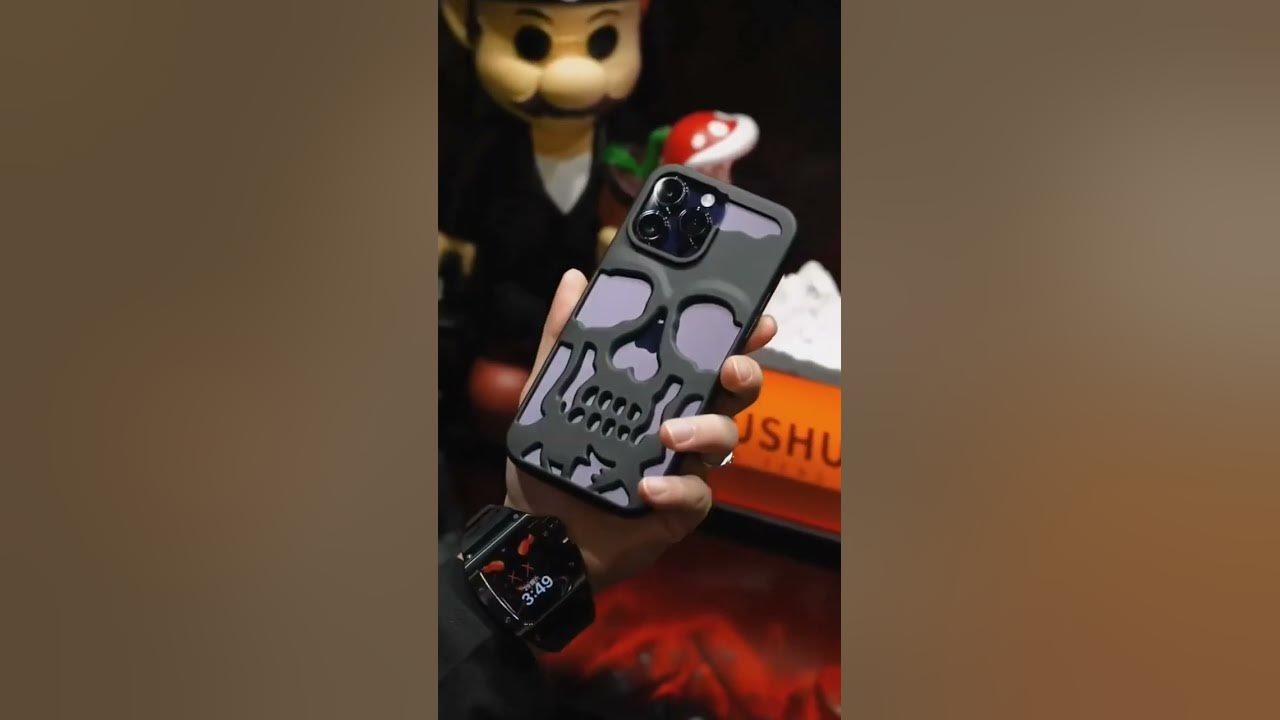 Video thumbnail for amazing skull 💀 iphone case #gadgets #amazinggadgets #shorts