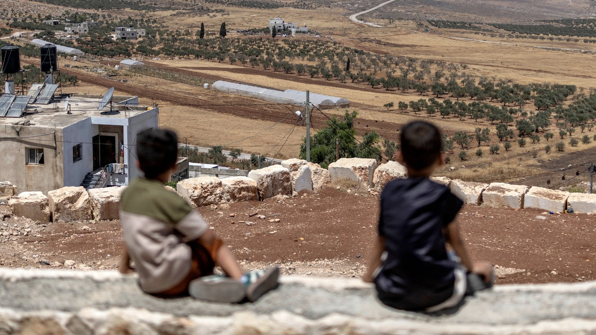 Video thumbnail for Israeli raids on occupied West Bank: Two Palestinians killed in al-Mughayyir village