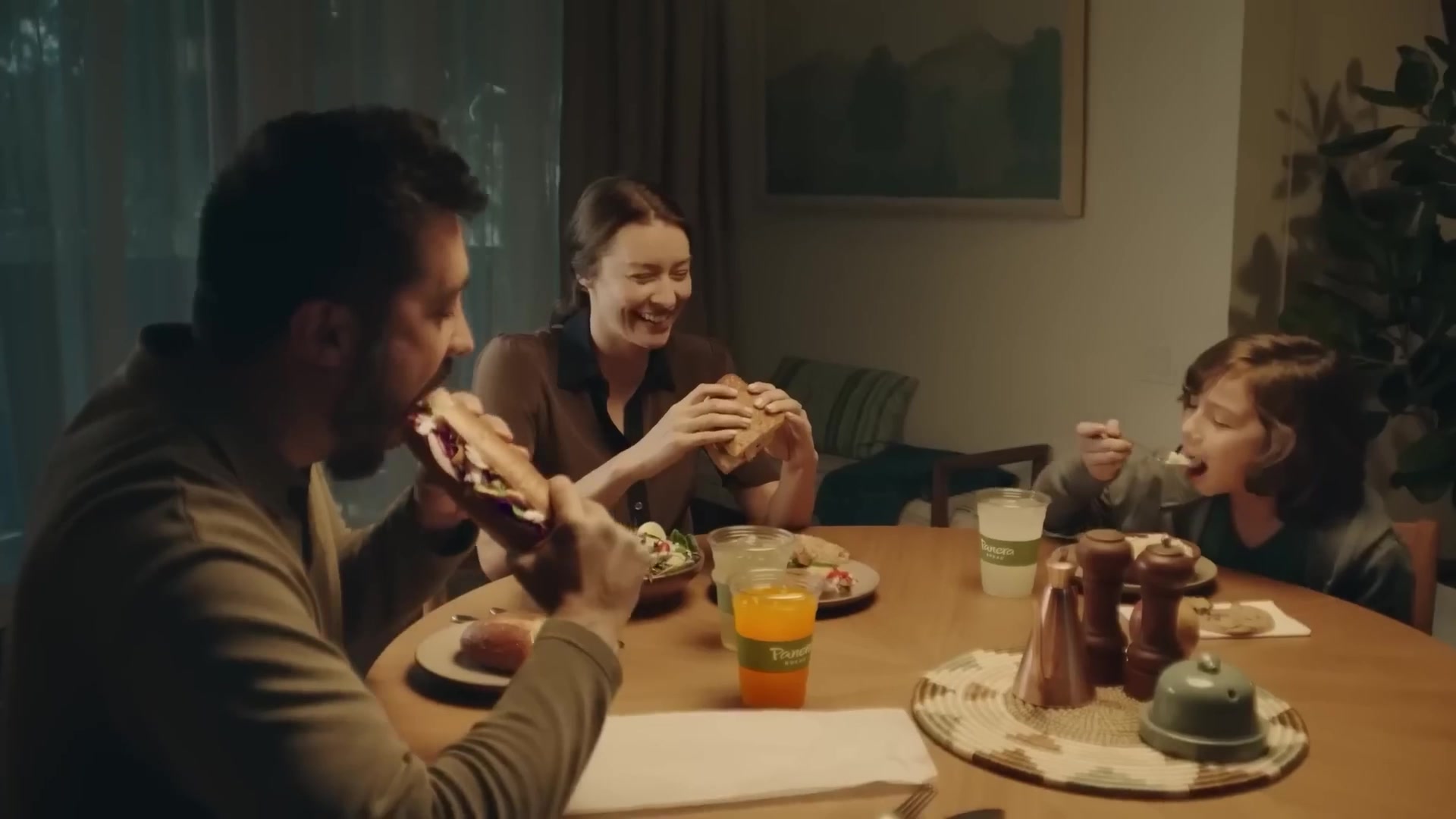 Video thumbnail for Never, Ever Order Takeout From These Chain Restaurants