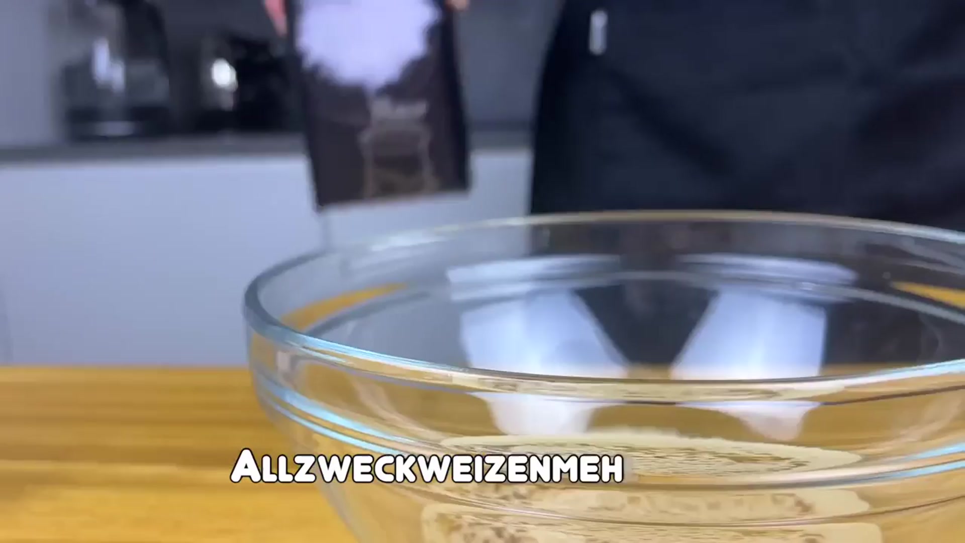 'Video thumbnail for Add this secret ingredient to the dough. Grandma was right, everyone loves this bread! Incredible!'
