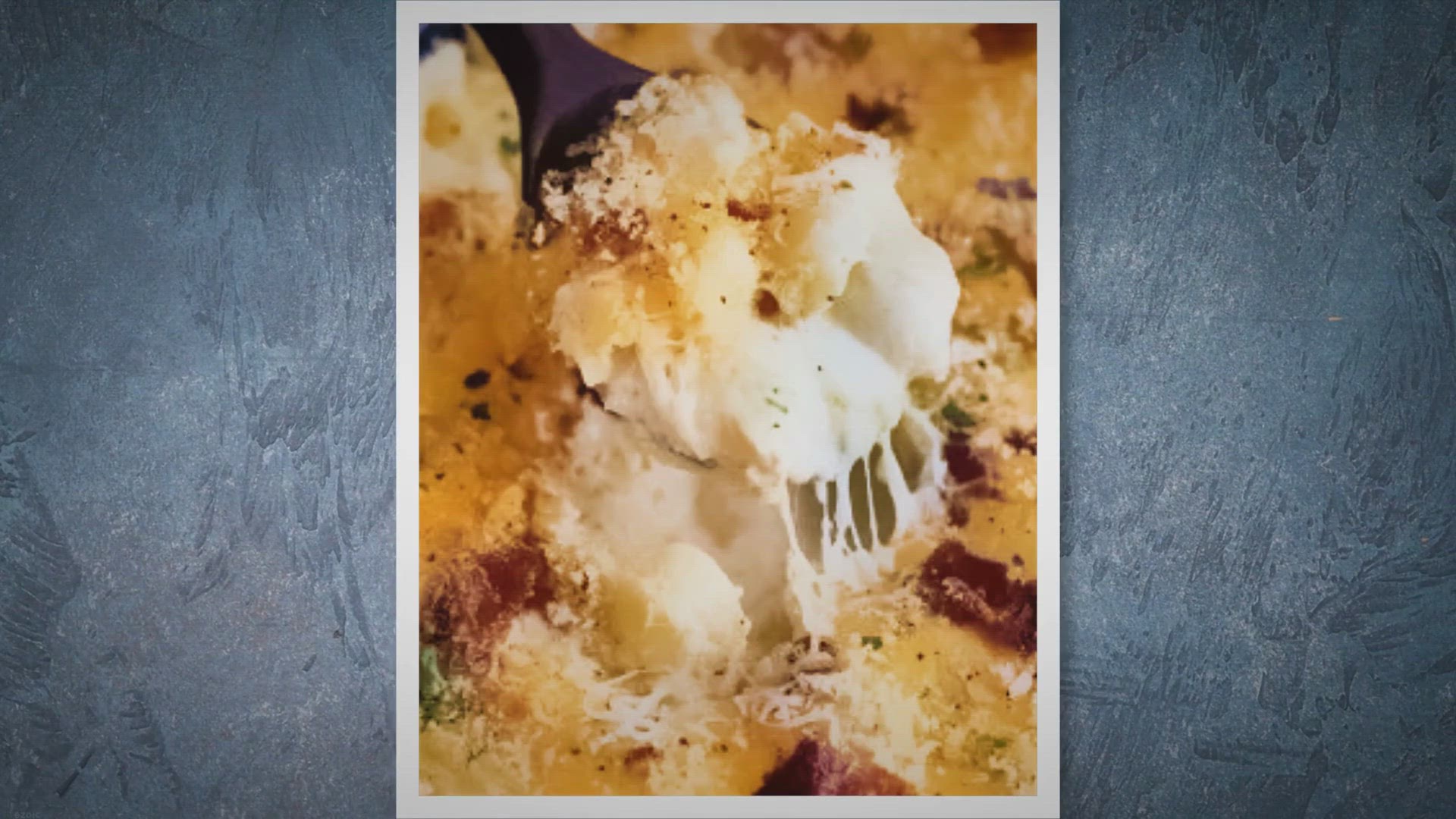 Video thumbnail for Strawberry Cheesecake: Quick and Easy Recipe