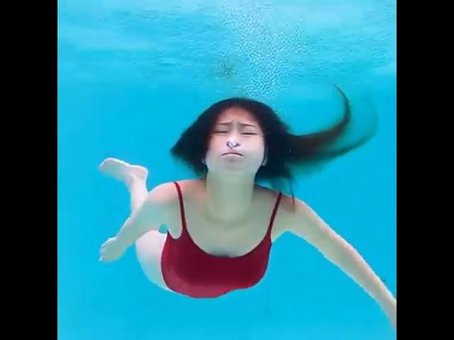 Video thumbnail for Woman Drowning