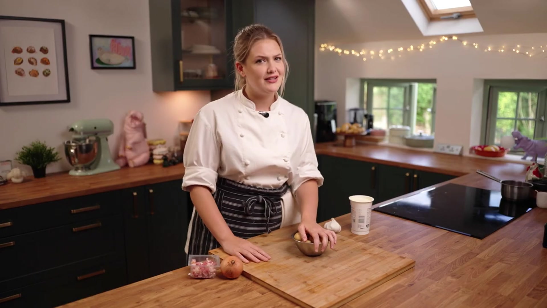 Video thumbnail for How to make potato tartiflette(720P HD)