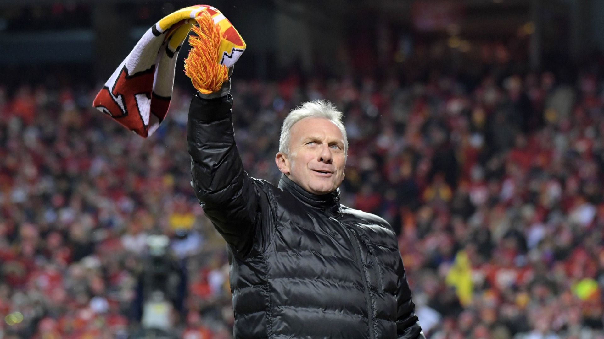 Video thumbnail for Joe Montana: The Unmatched Legacy of a Football Icon