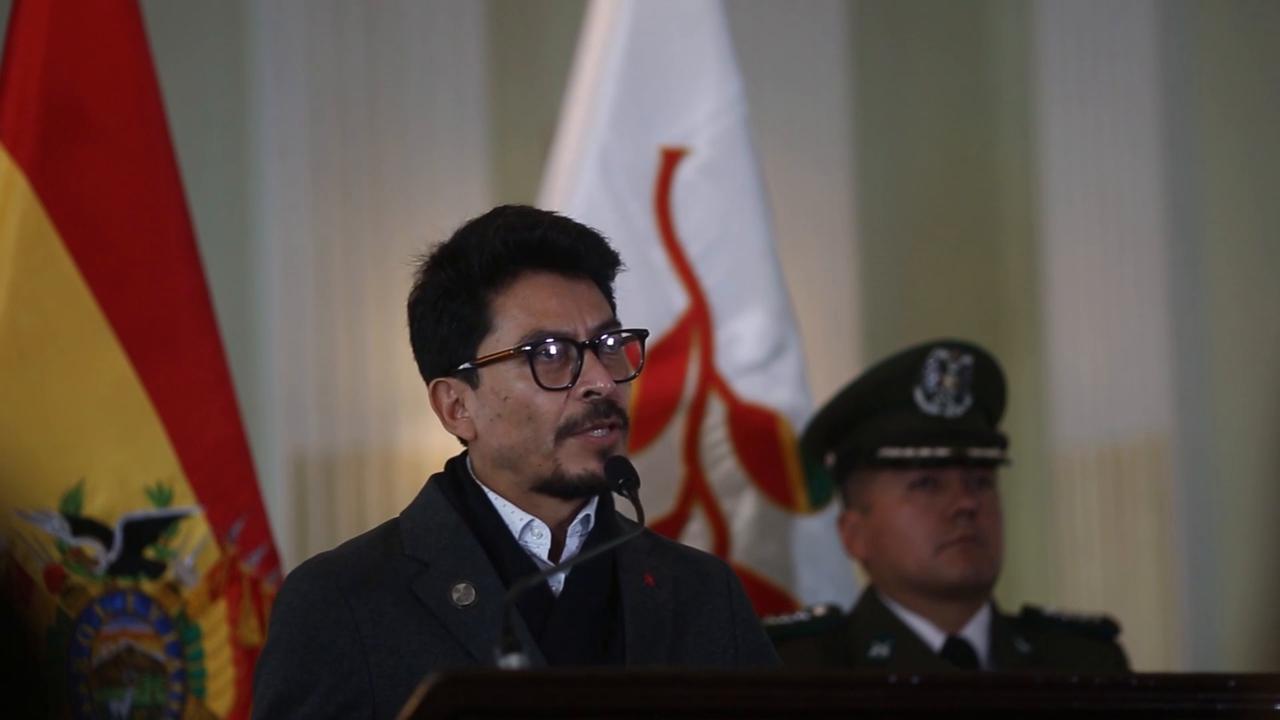 Video thumbnail for Bolivia: Bolivian foreign minister holds press conference on expulsion of Colombian ambassador.