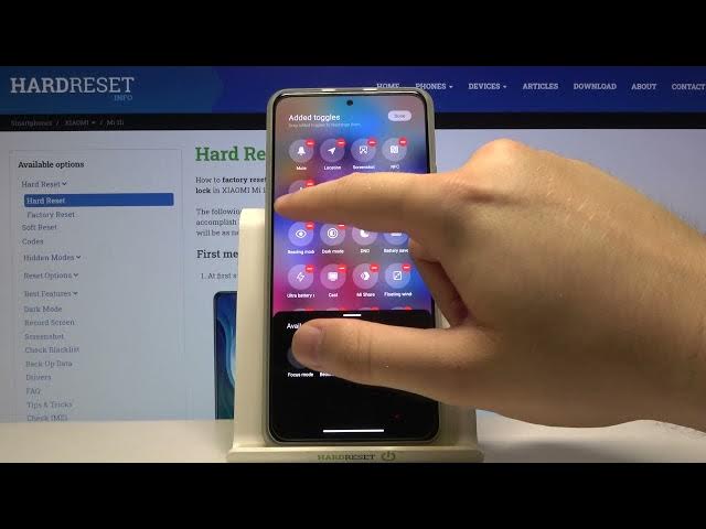 Video thumbnail for How to Adjust Notification Bar Shortcuts in XIAOMI Mi 11i - Customize Notification Bar