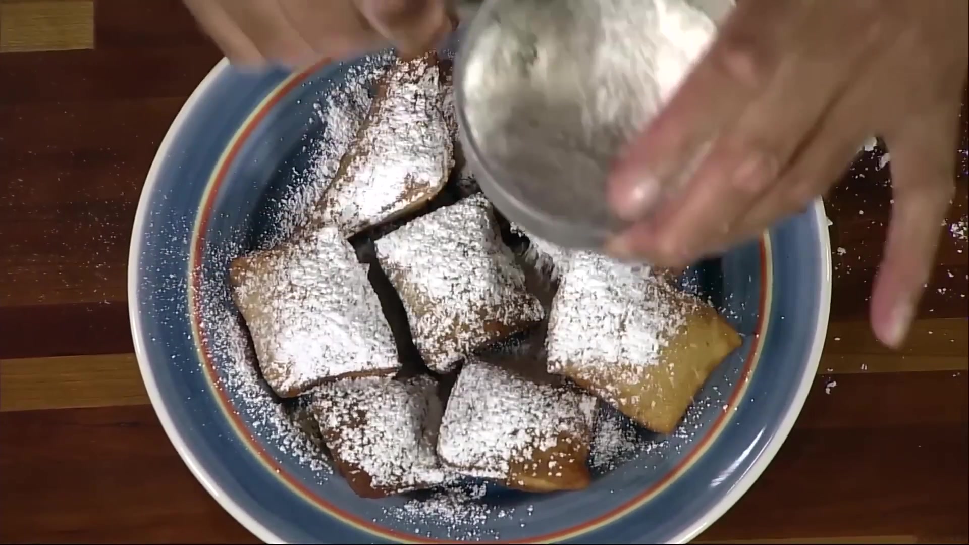 Video thumbnail for Southern Comfort Foods You Need To Try Before You Die