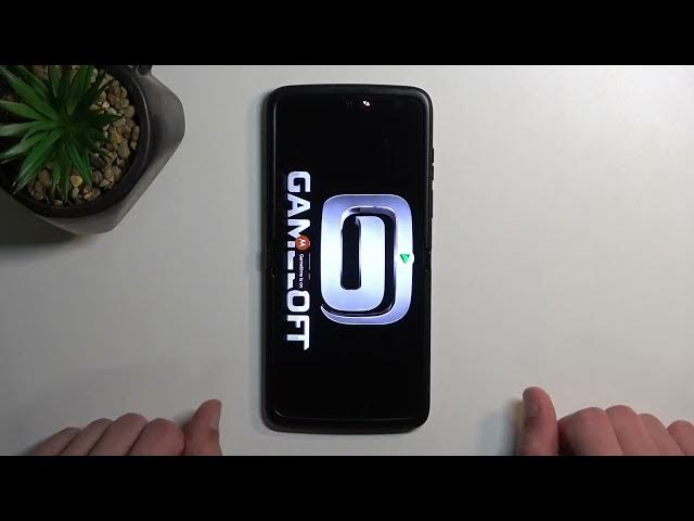 Video thumbnail for MOTOROLA Razr 2022 - How To Record Screen