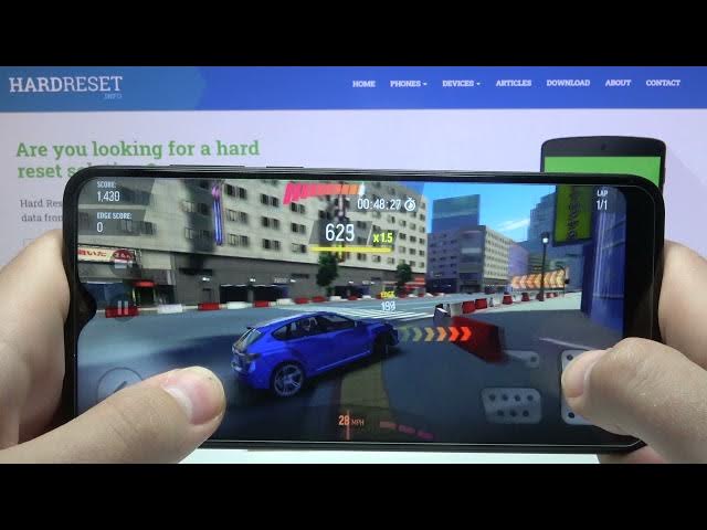 Video thumbnail for Gameplay of Drift Max Pro on EssentielB HeYou 60 – Efficiency Test