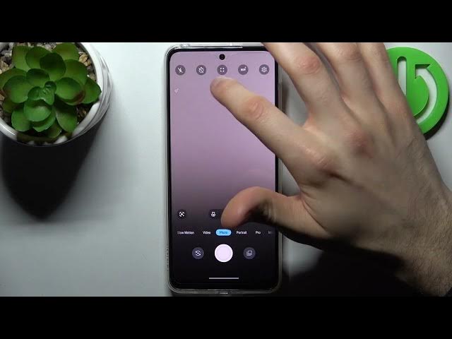 Video thumbnail for How to Change Aspect Ratio on MOTOROLA MOTO G42 – Adjust Camera Settings