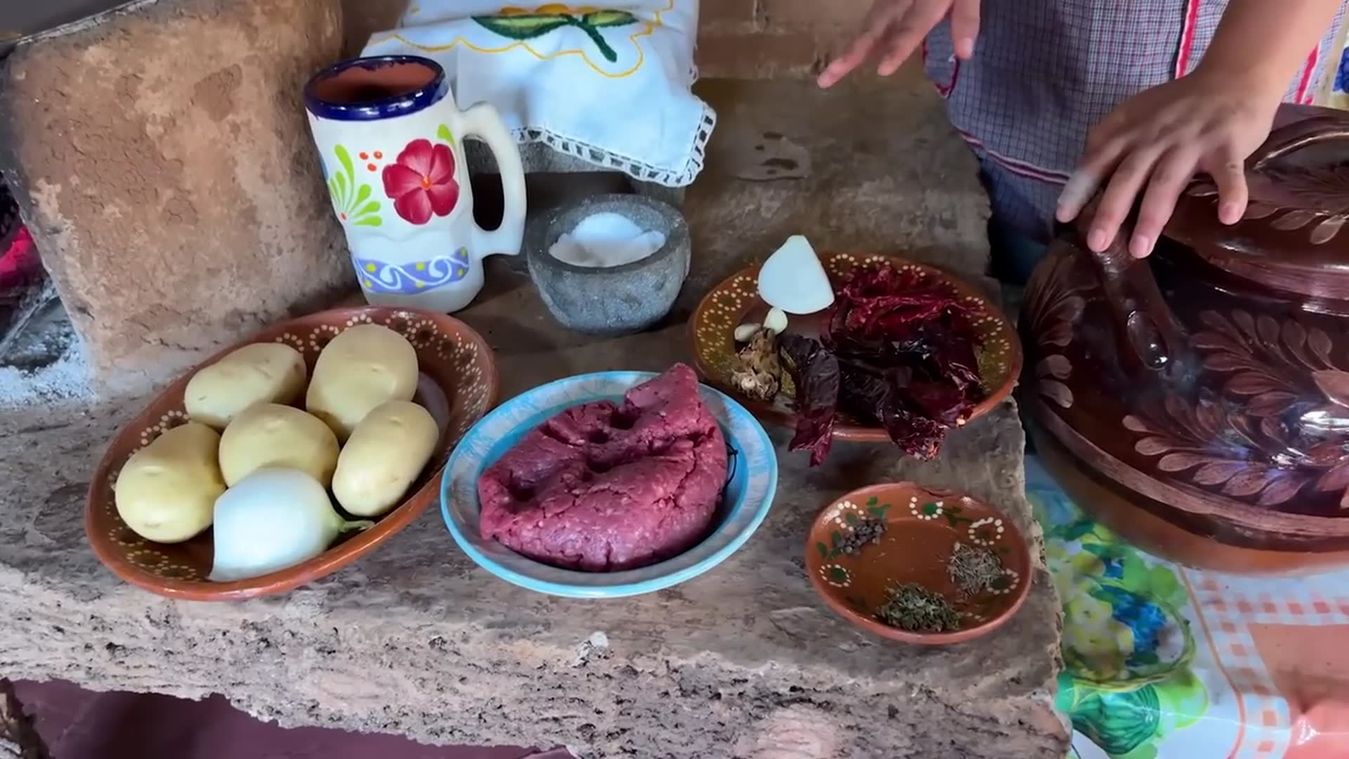 Video thumbnail for Si Ya No Sabes Como Hacer La Carne Molida_ Prepara Esta Receta(720P_60FPS)