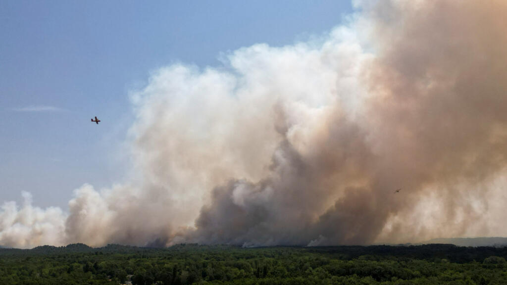 Video thumbnail for Probe into intentional start of Fontainebleau fire underway