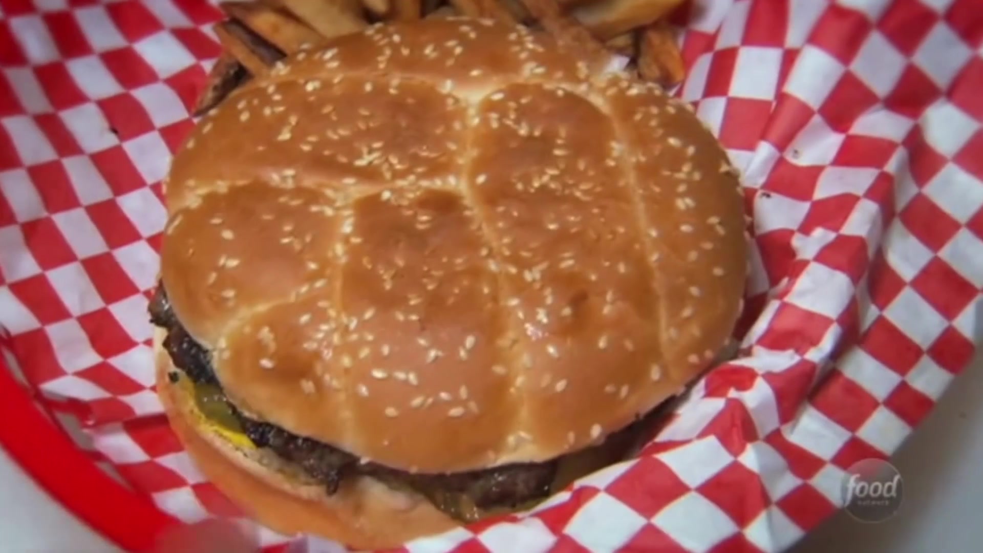 Video thumbnail for The One Thing Guy Fieri Says You Should Never Use When Cooking