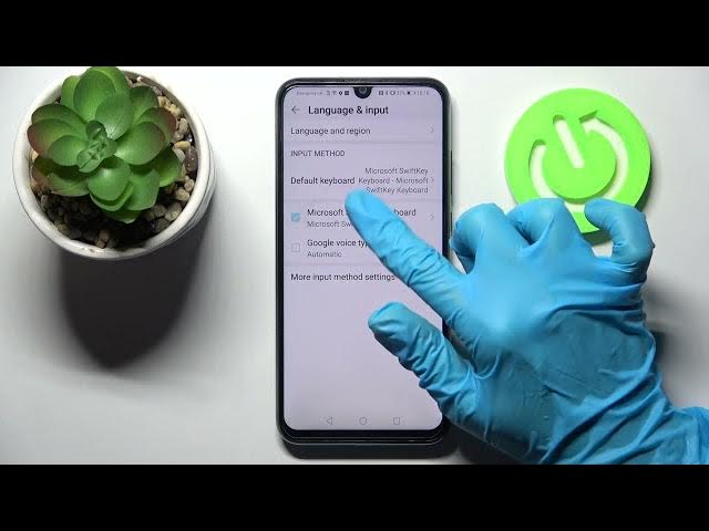 Video thumbnail for How to Turn On / Off Auto Correction on HONOR 20e – Manage Text Correction