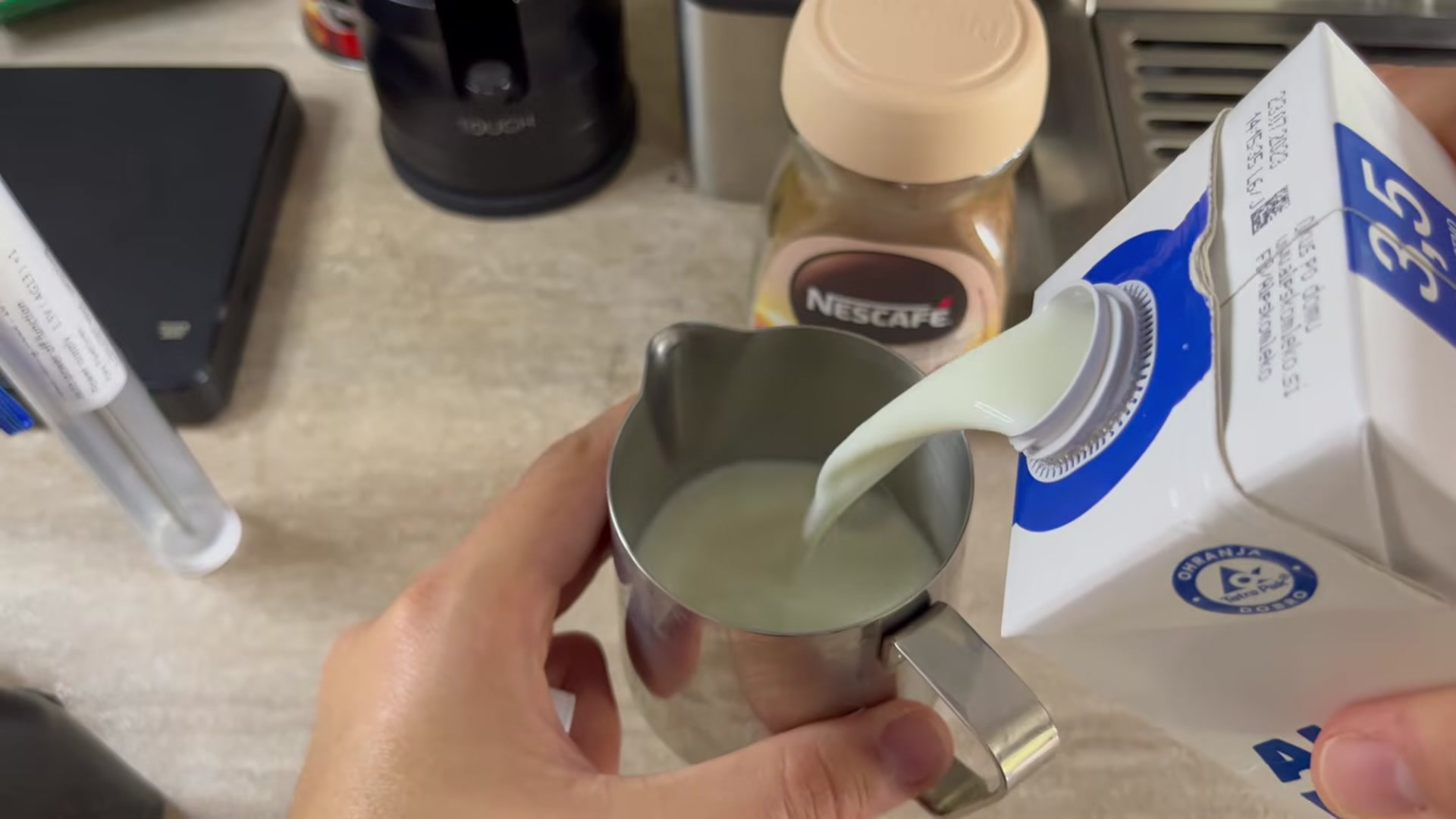 Video thumbnail for How to make Latte Art with IKEA Frother and Instant Coffee(720P HD)