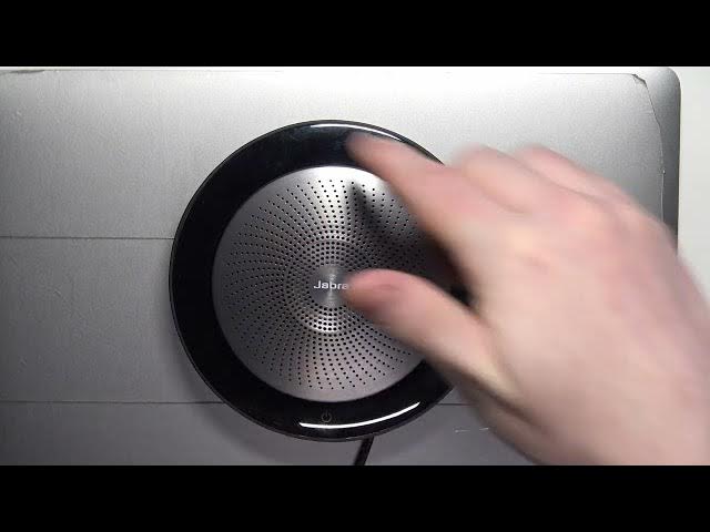 Video thumbnail for How To Power On & Off Jabra Speak 710?