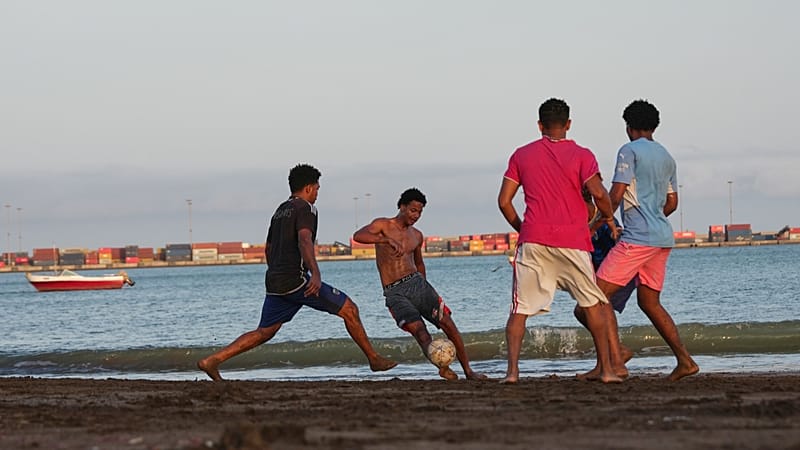 Video thumbnail for Cape Verdeans express relief after hantavirus-hit ship departs without docking
