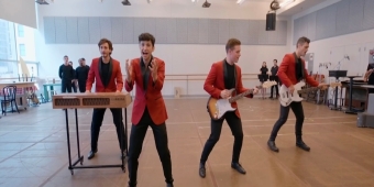 Video thumbnail for Video: JERSEY BOYS Comes Home to New Jersey