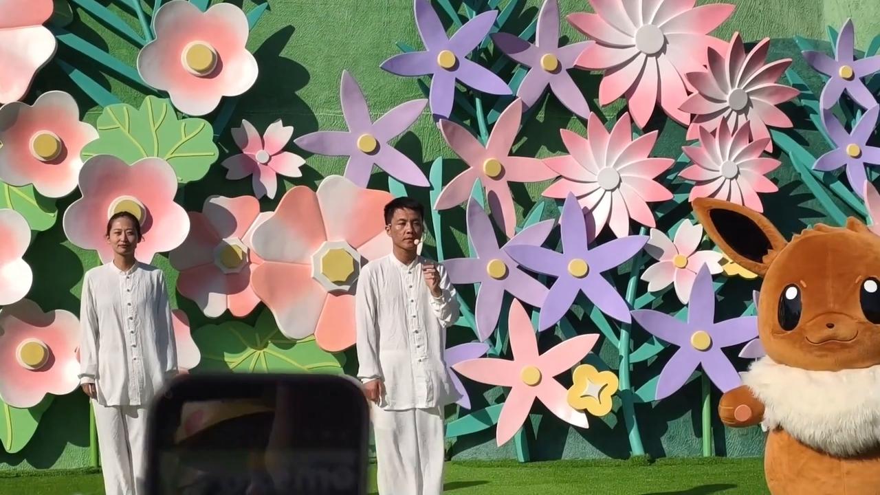 Video thumbnail for China: Pok é mon Paradise in Shanghai 3.