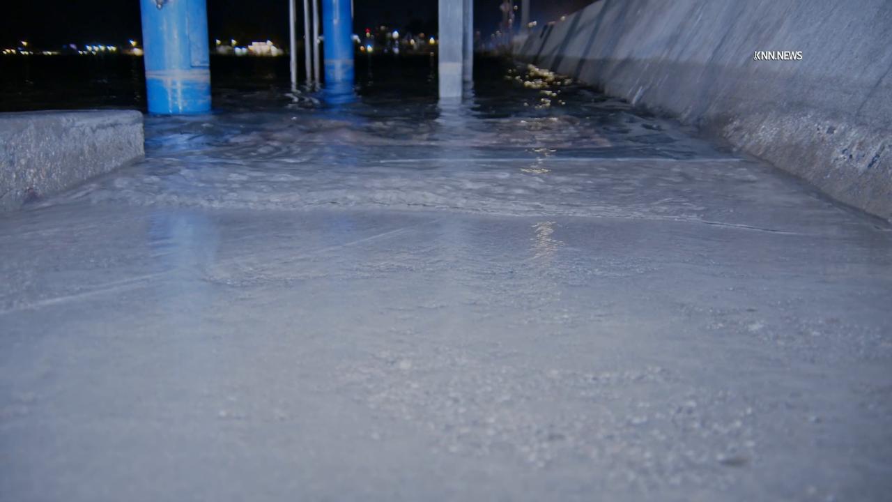 Video thumbnail for US, Los Angeles: Long Beach High Tides Day 2.