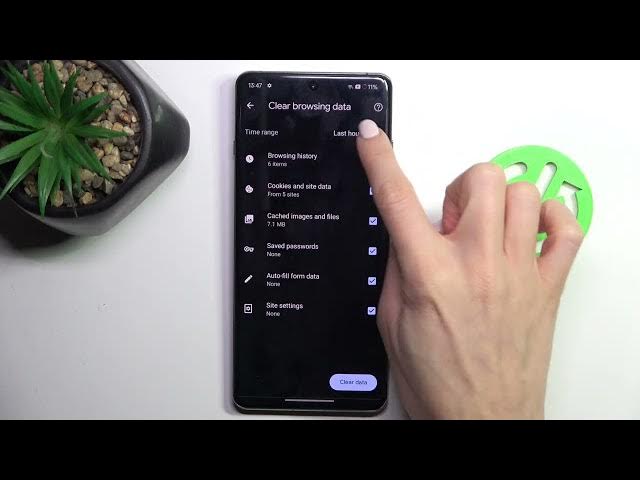 Video thumbnail for How to Clear Browsing Data on OnePlus 12?