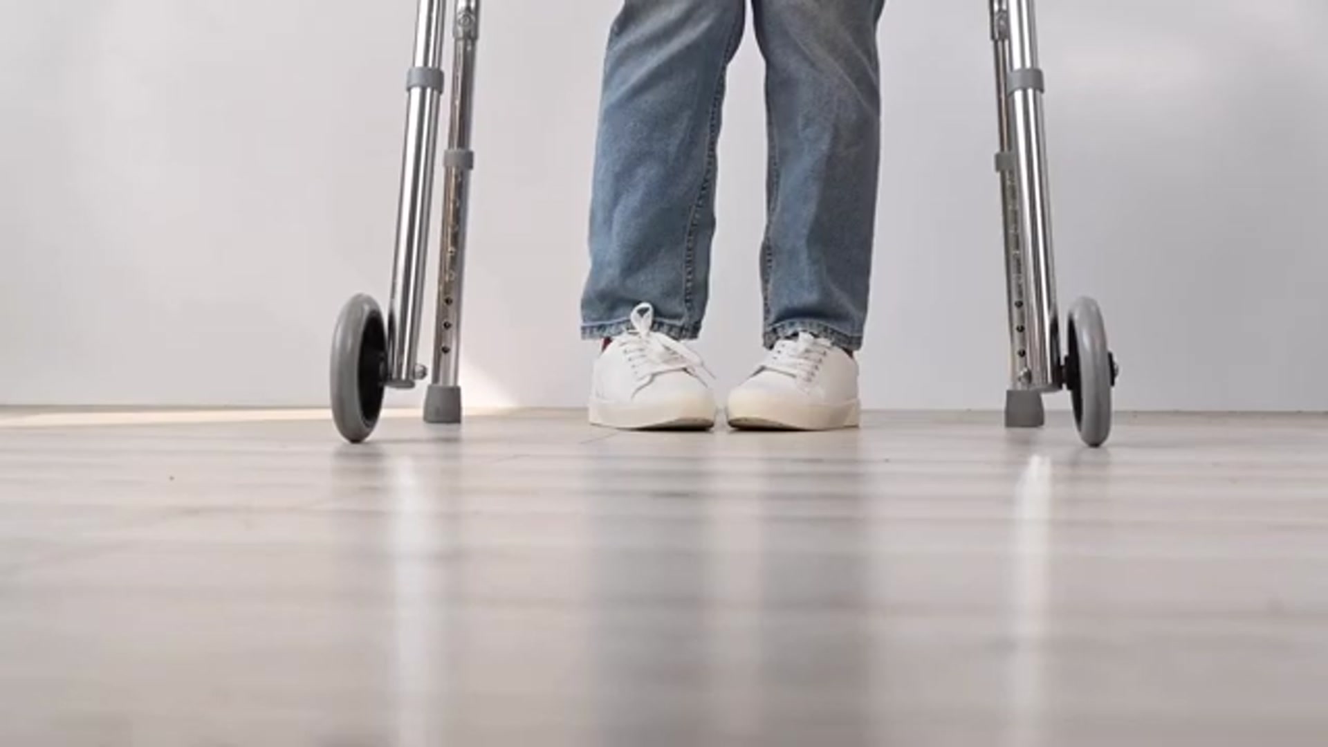 Video thumbnail for Why Your Hands Shake with Dysautonomia (In 2 Minutes)