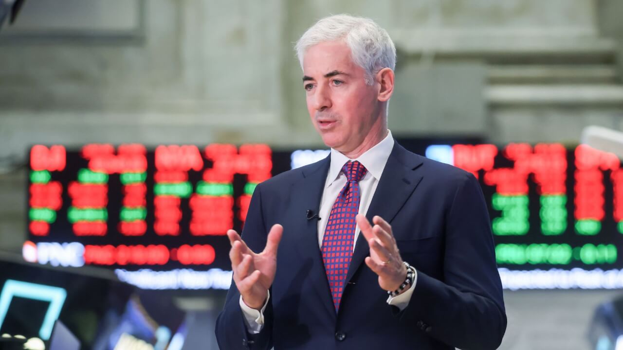 Video thumbnail for Bill Ackman thinks debating is healthy for society