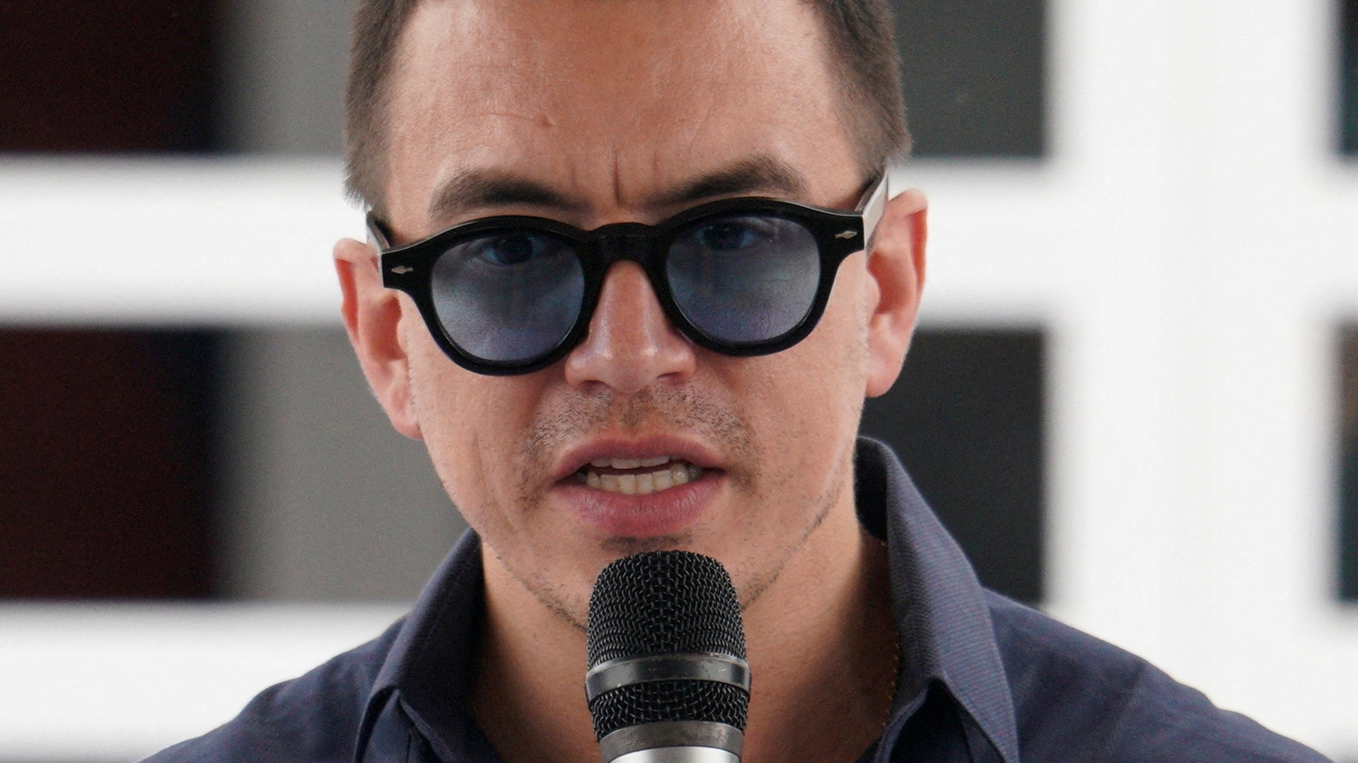 Video thumbnail for Ecuador votes on return of foreign bases: Nation divided over crime and sovereignty concerns