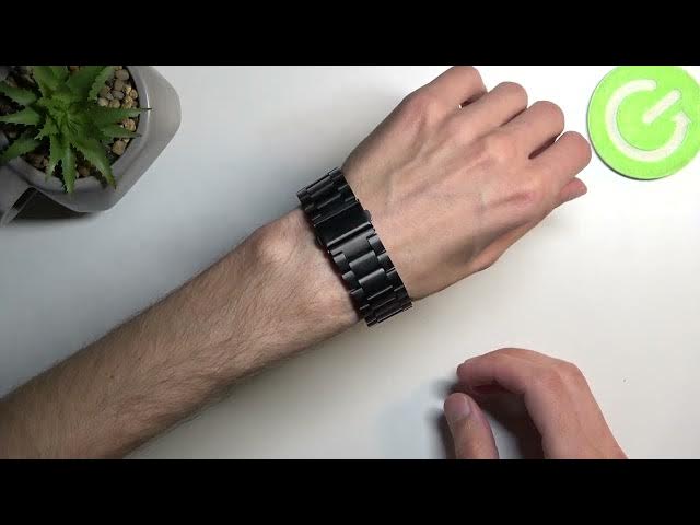 Video thumbnail for How to Apply Metal Band on APPLE Watch Ultra 2