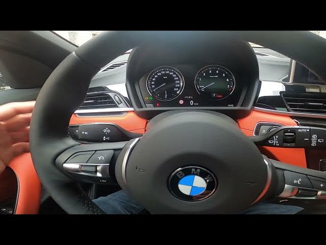 Video thumbnail for How to Enable or Disable Turn Signals in BMW X2 ( 2017 - now ) - Use Turn Signals