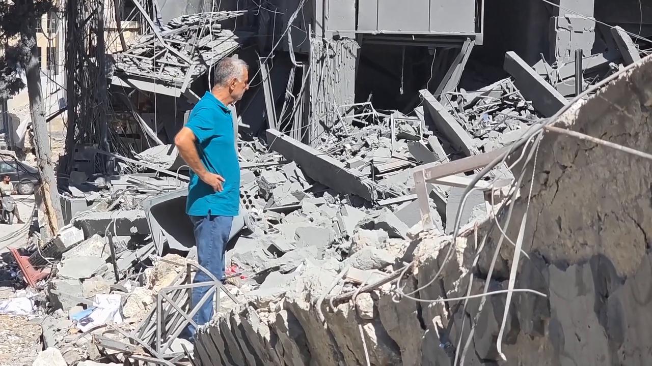 Video thumbnail for Lebanon: Death toll from Israeli strikes in Lebanon rises to 4,106.