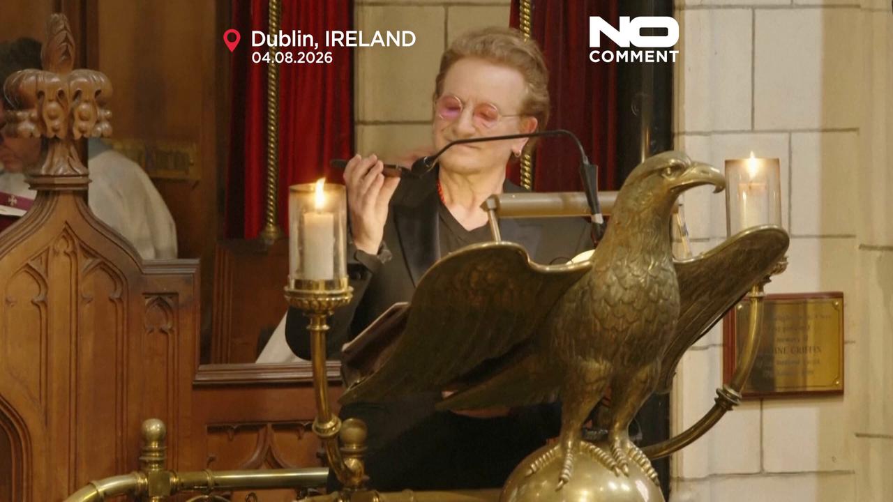Video thumbnail for Dublin bids farewell to singer-songwriter Glen Hansard