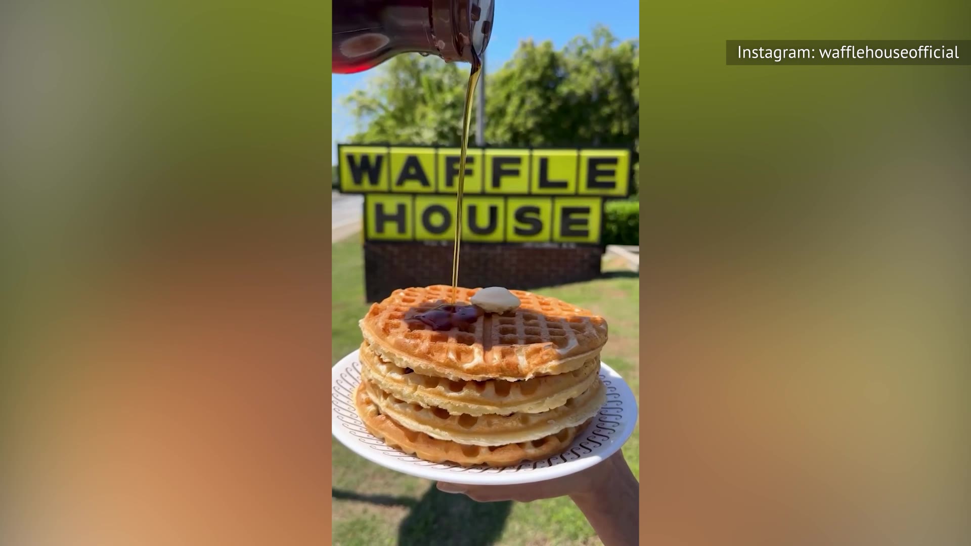 Video thumbnail for The Waffle House Facts Nobody Told You About